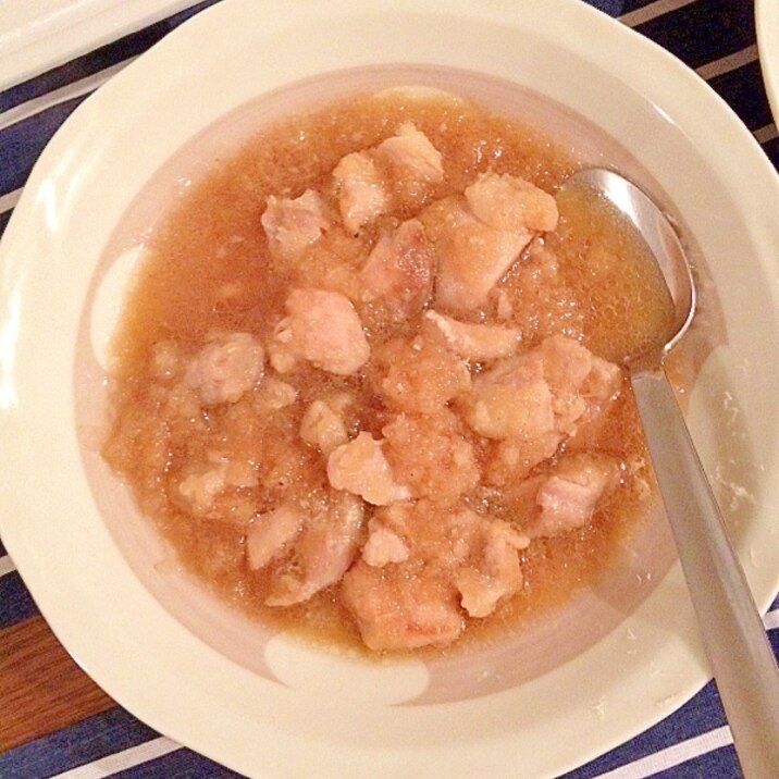 材料コレだけ！優しい味♡鶏もも肉のおろし煮